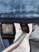 Size IT 38 and hologram label